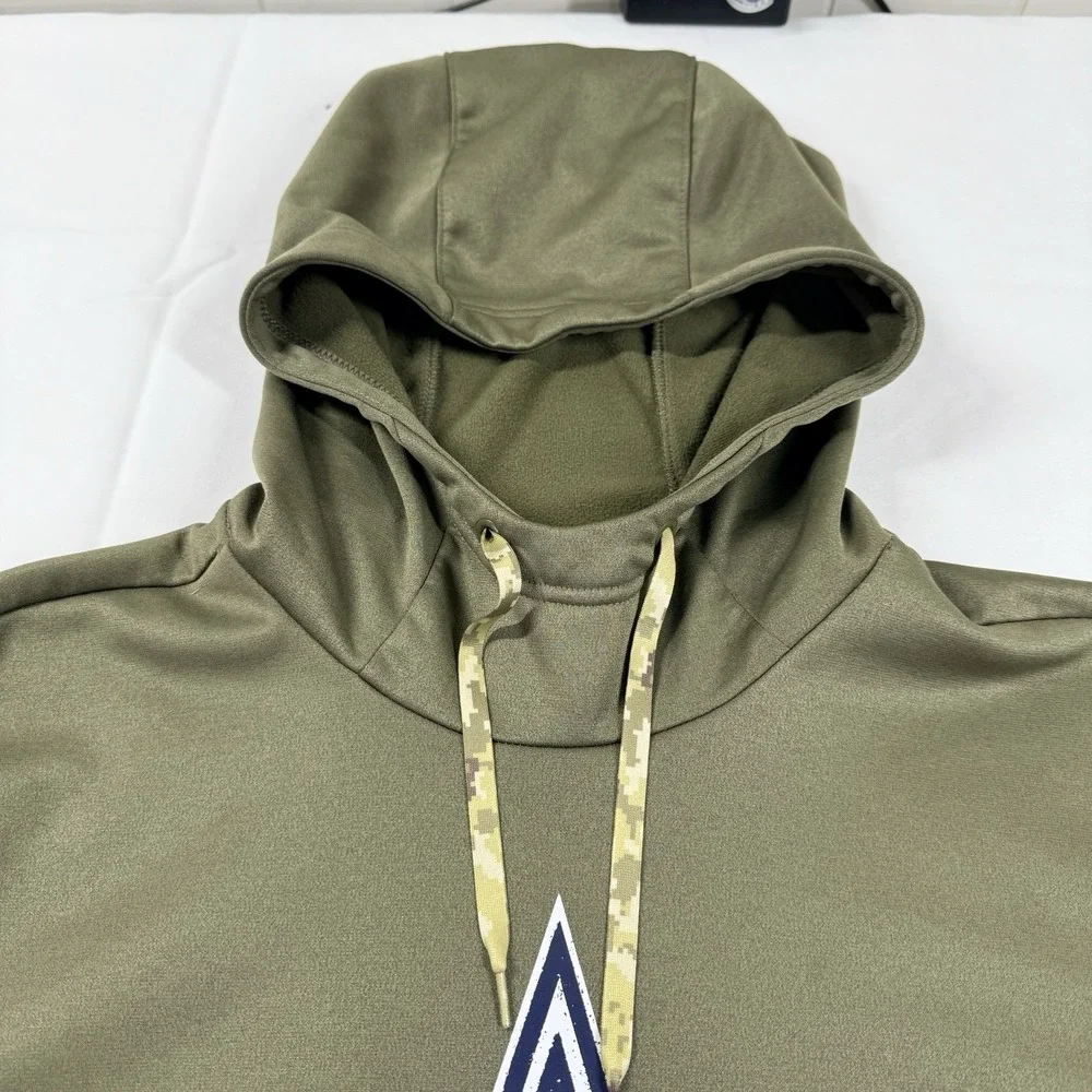 Dallas‎ Cowboys Nike Therma-FIT Salute Service Hoodie 2022 Men's Large Camo NFL